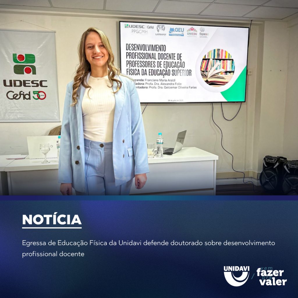 Egressa de Educação Física da Unidavi defende doutorado sobre desenvolvimento profissional docente