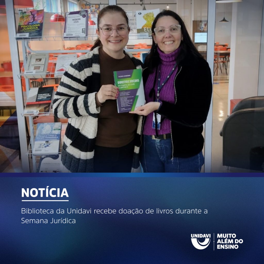 Biblioteca da Unidavi recebe doação de livros durante a Semana Jurídica
