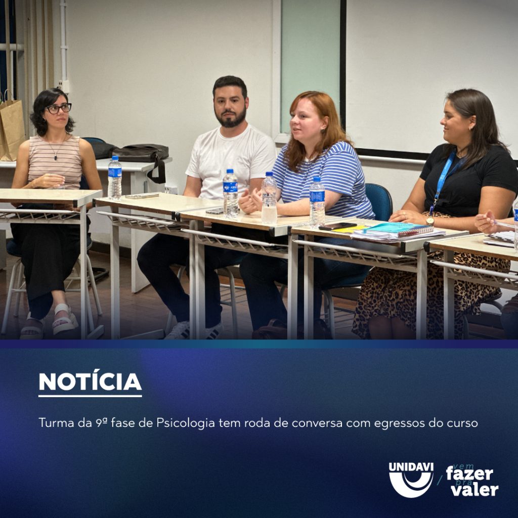 Turma da 9ª fase de Psicologia tem roda de conversa com egressos do curso