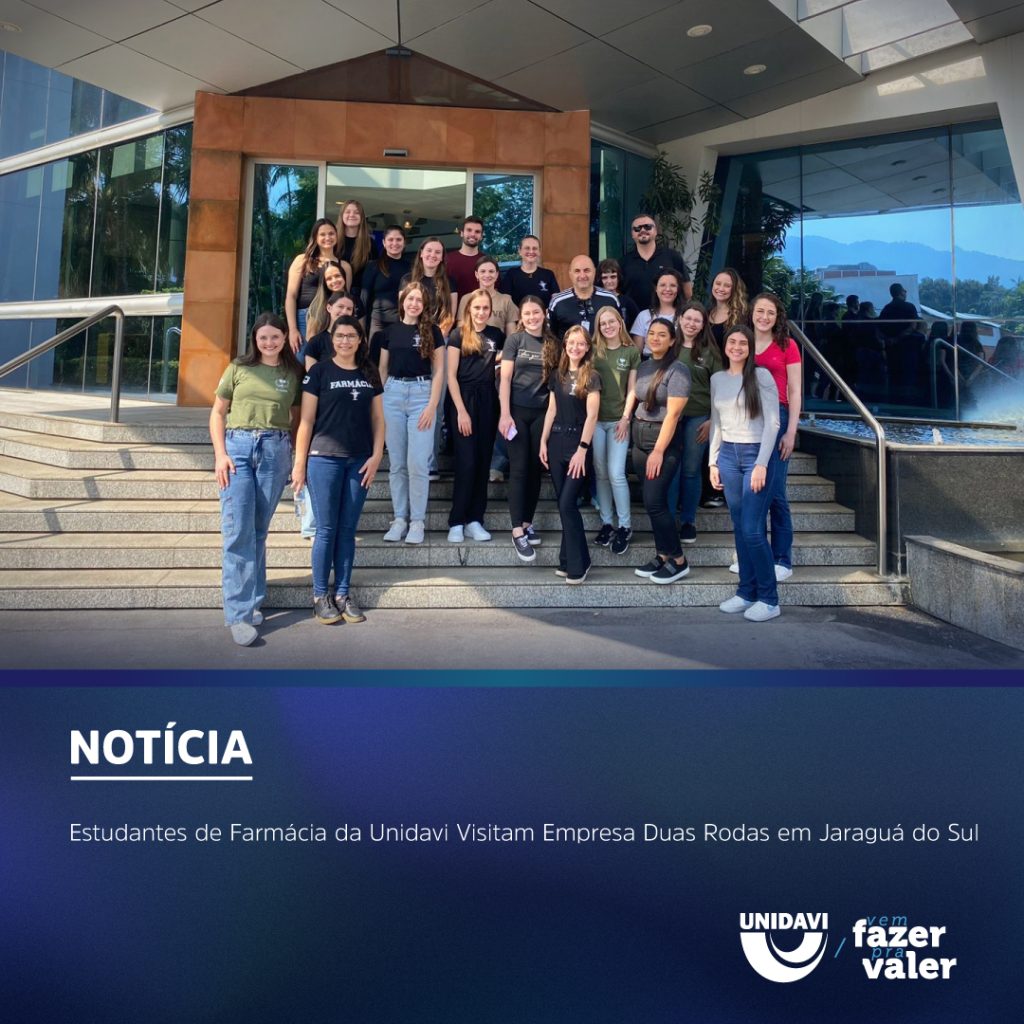 Estudantes de Farmácia da Unidavi visitam empresa Duas Rodas em Jaraguá do Sul