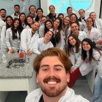 Acadêmicos de Farmácia têm aula prática interativa na unidade curricular de Toxicologia Clínica e Forense