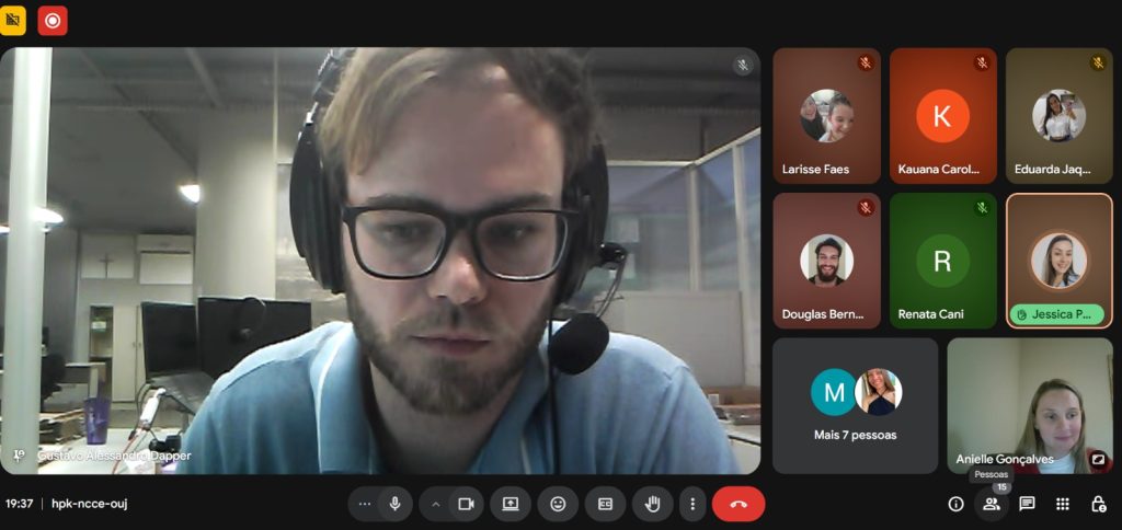 Turmas de EaD discutem planejamento empresarial orientado por projetos