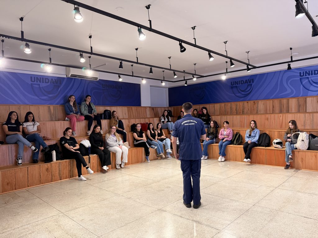 Pedagogia recebe formação em primeiros socorros