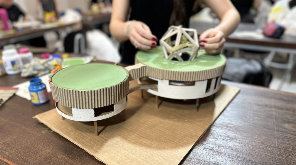 Prática artística, tridimensionalidade orgânica e sustentabilidade