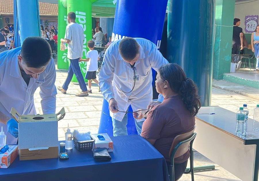 Unidavi no Dia da Família na Escola: Ações de Saúde em Presidente Getúlio