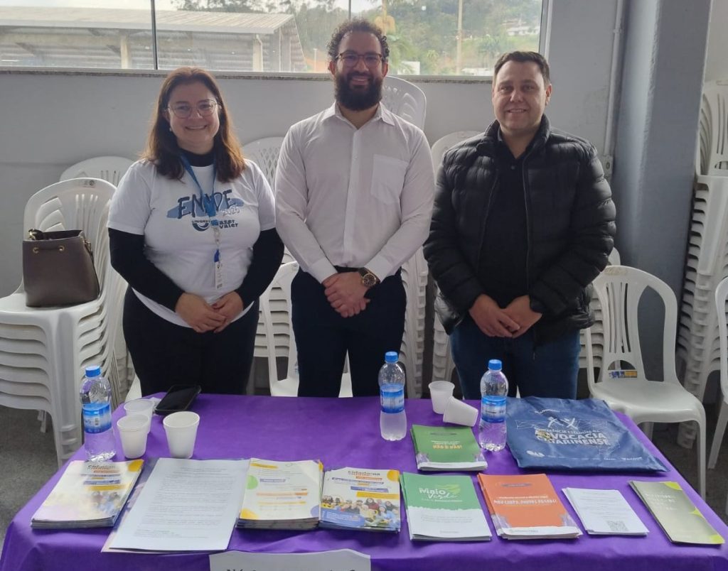 Direito das mulheres é tema de ação do Ônibus Lilás em Aurora
